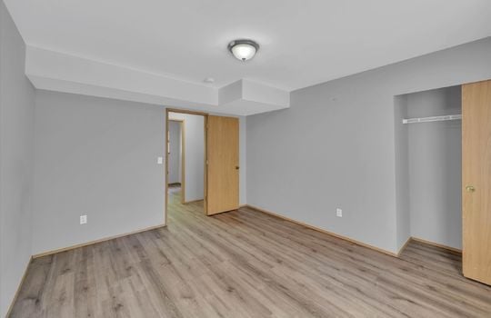 31-10728 211th Avenue Court E-31