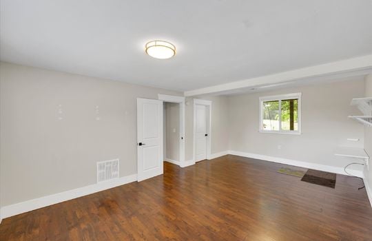 44-29203 61st Ave S-44