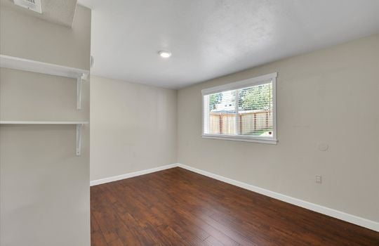 48-29203 61st Ave S-48