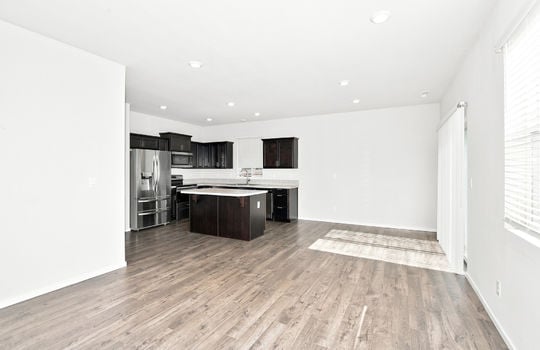 005 - Dining Room