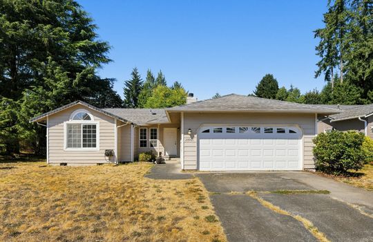 03_20901_116th_St_E-Exterior-4633