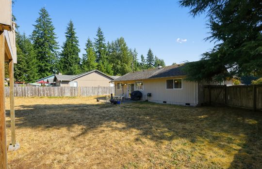 06_20901_116th_St_E-Exterior-4688