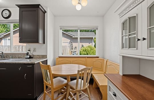 19_20901_116th_St_E-Dining_room-4663