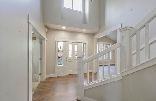 05-18301 62nd St E-5