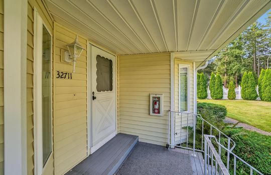 07-32711 1st Ave S-7