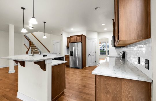 14-4712 204th St Ct E-14