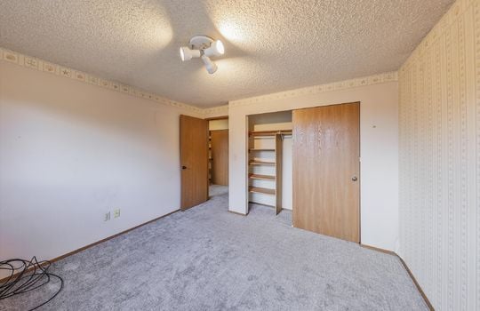 17-31616 3rd Pl S-17