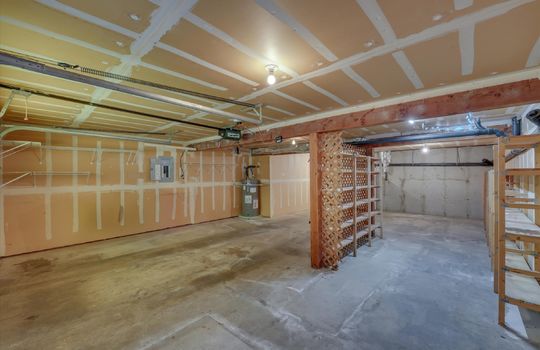 20-32711 1st Ave S-20