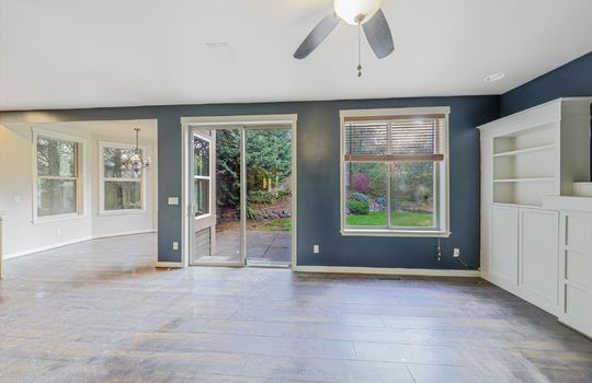 21-18301 62nd St E-21