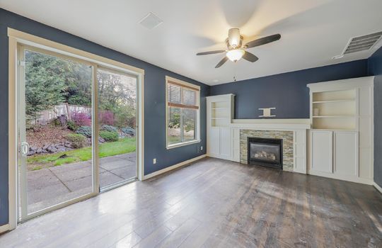 23-18301 62nd St E-23
