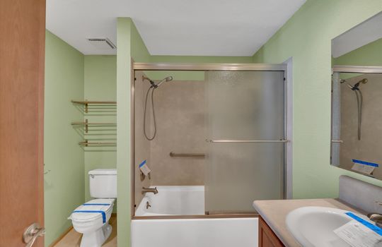 27-32711 1st Ave S-27