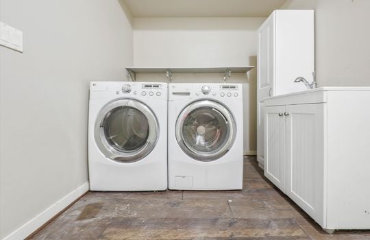 32-18301 62nd St E-32