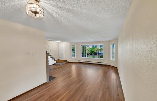 36-32711 1st Ave S-36