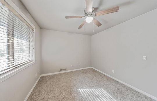 37-18301 62nd St E-37