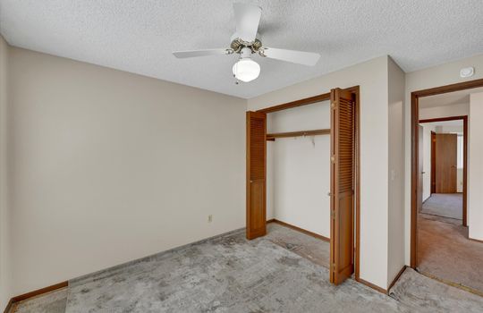 38-32711 1st Ave S-38