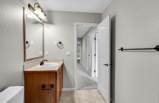 40-20615 95th Avenue Court E-40