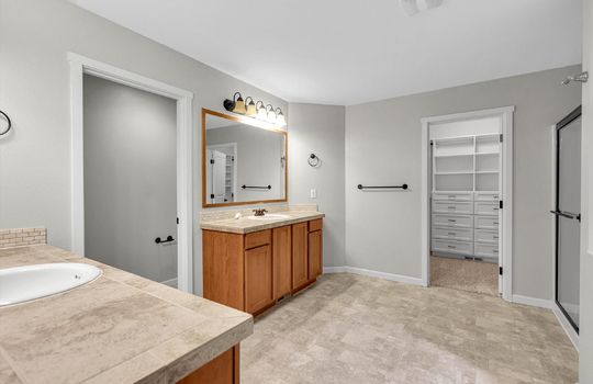 54-20615 95th Avenue Court E-54