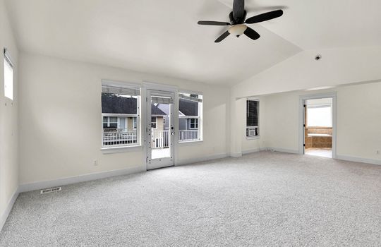 58-4712 204th St Ct E-58