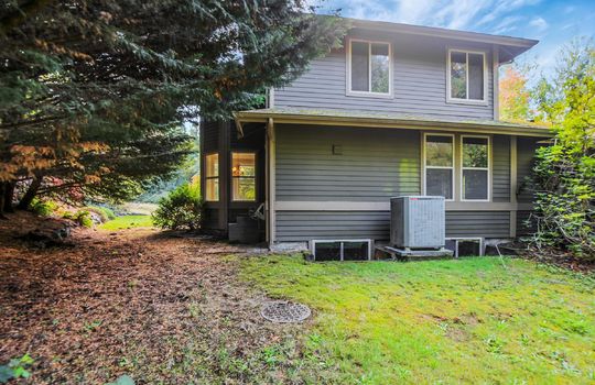 60-18301 62nd St E-60