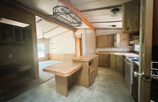Kitchen - 353rd