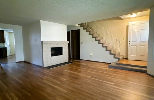 Living Room 2 32711