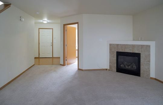 02-living-room