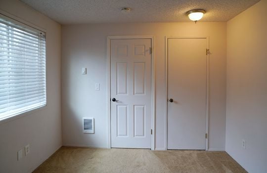 16-bedroom-4