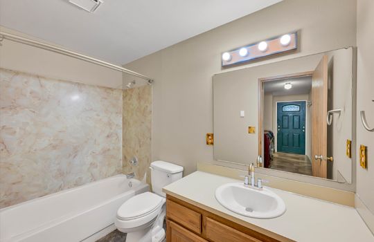 18-4511 Murphy Dr NW-18