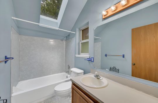 24-4511 Murphy Dr NW-24