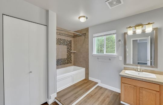 40-1116 Williams St NW-40