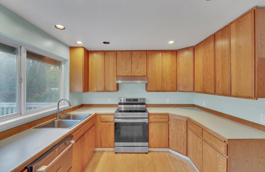 42-11625 151st Ave Ct E-42