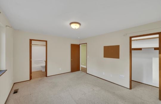 60-11625 151st Ave Ct E-60