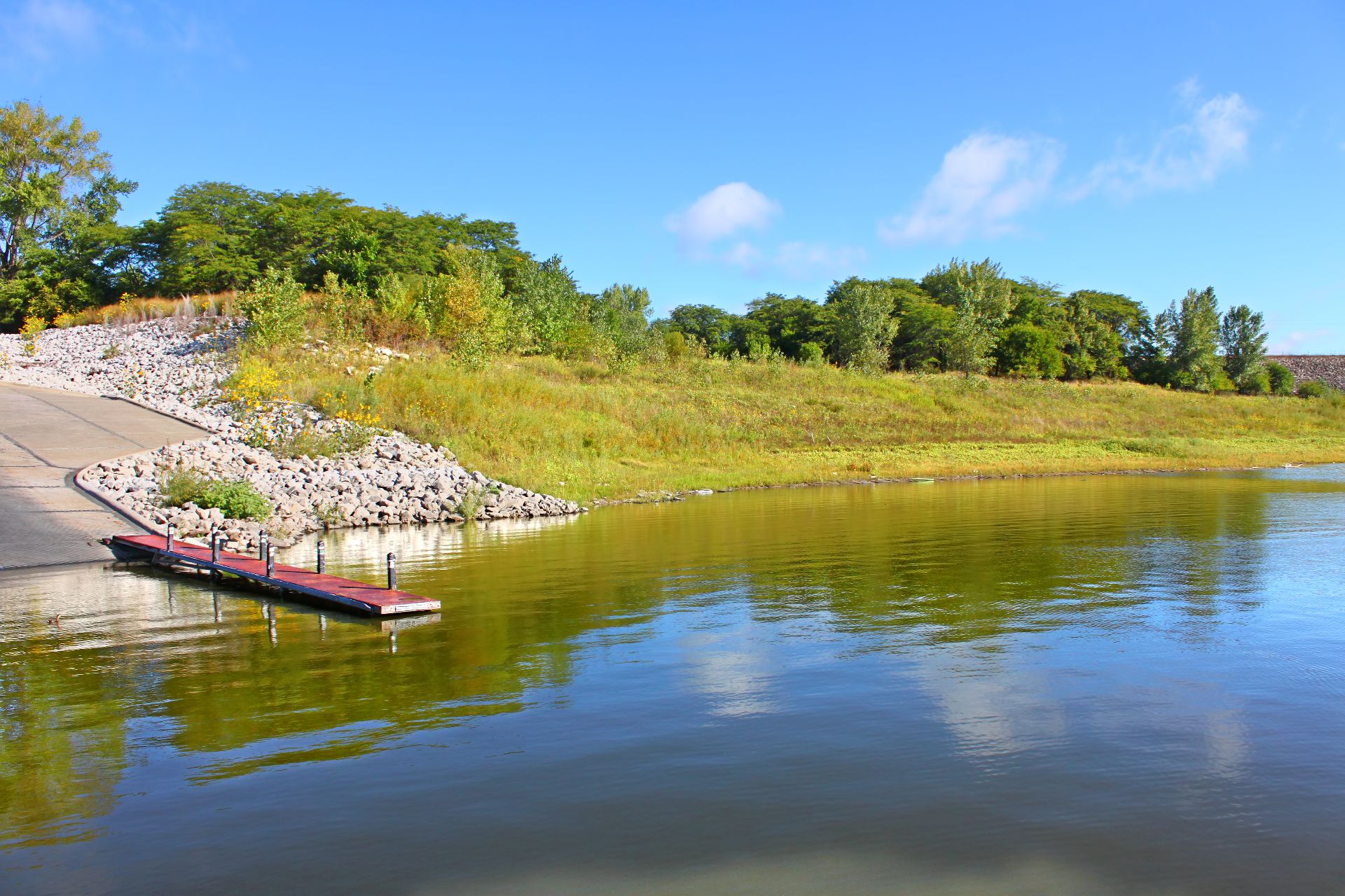 Summer shoreline view of Saylorville Lake near Polk City Iowa