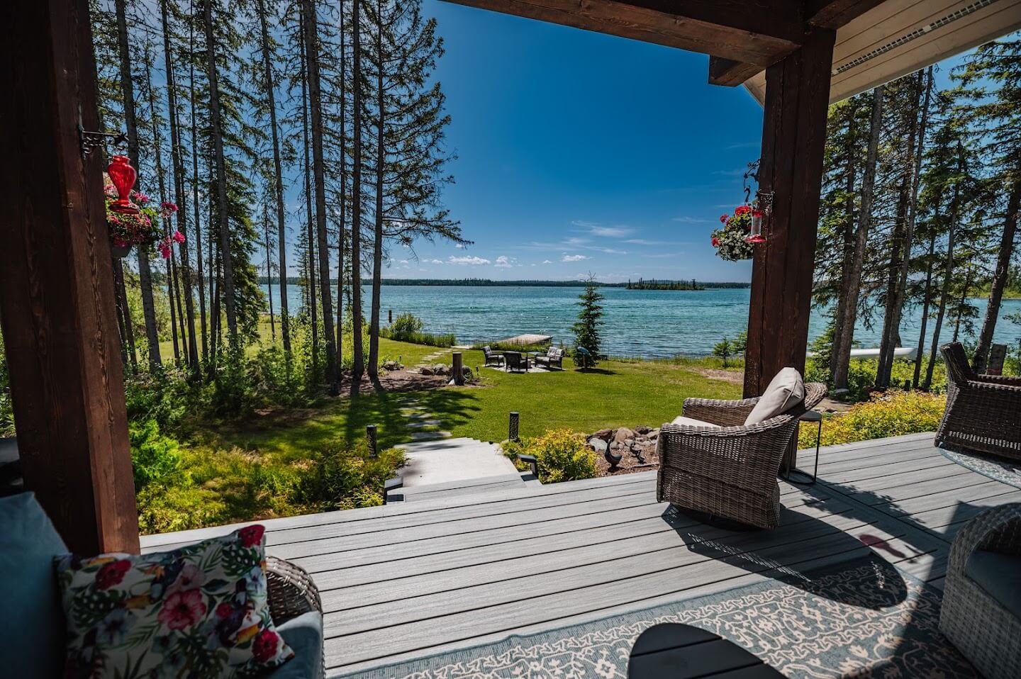 Sheridan-Lake-BC-Turquoise-Lake-water