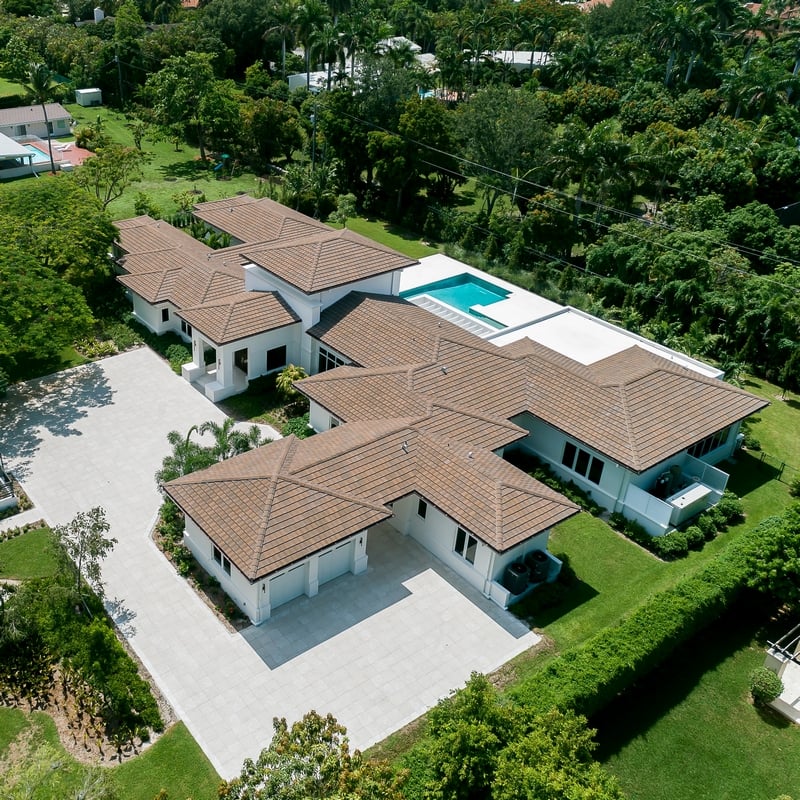 Aerial,Drone,Shot,Of,The,Pinecrest,Villa - Benjamin Rainey-Wright LLC