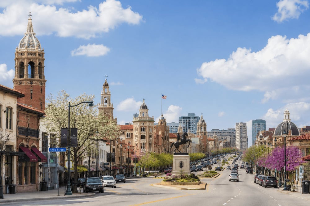 CountryClubPlaza_ThriveRealEstateKKC