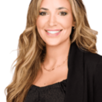 Alexandra (Ali) Applegate