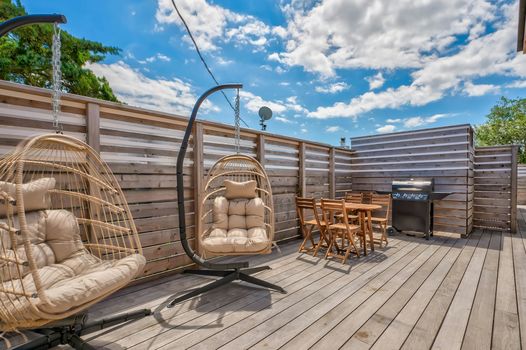 011-466826-296CottageWalk-13_13453500