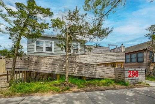 016-466826-296CottageWalk-4_13453547