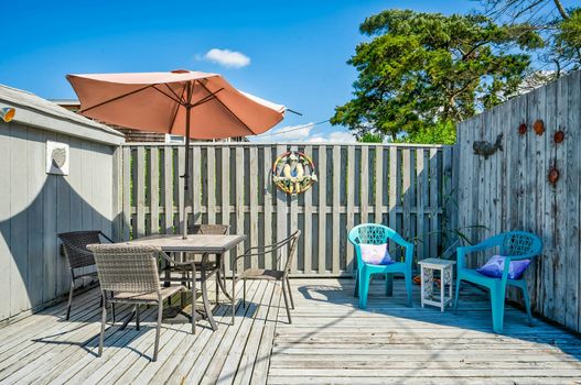 018-467694-14NCrescentDr-20_13491437