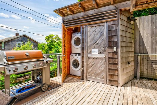 020-466090-820EvergreenWalk-20_13423975