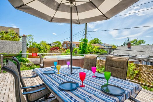 022-466090-820EvergreenWalk-21_13423976