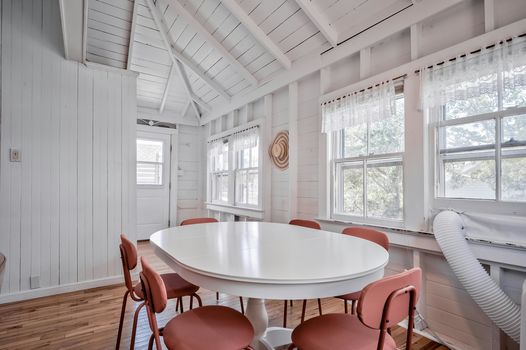 023-466826-296CottageWalk-23_13453518