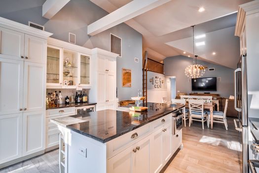 037-426690-112OceanRd-36_11834465