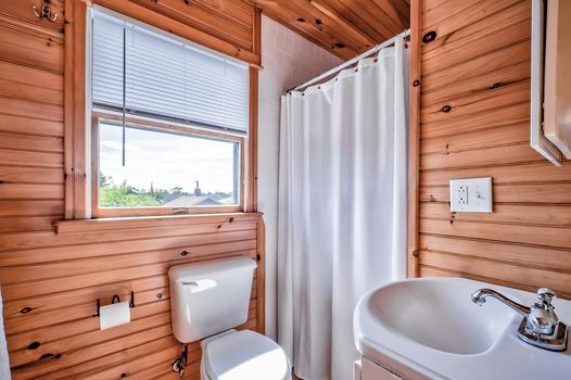 059-466090-820EvergreenWalk-58_13424016