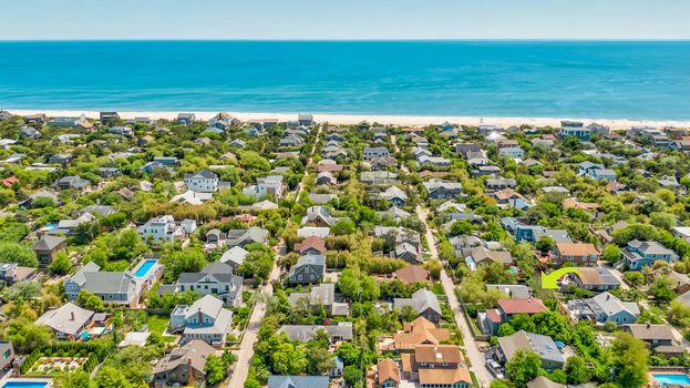 063-466090-820EvergreenWalk-62_13424021