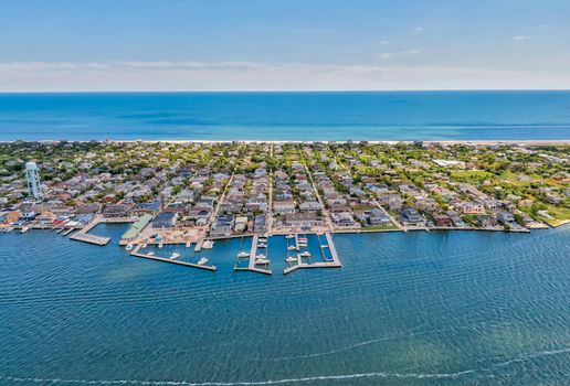 066-466826-296CottageWalk-66_13453603