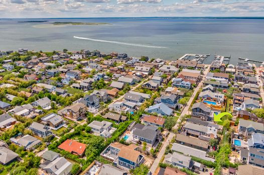 071-466826-296CottageWalk-71_13453613