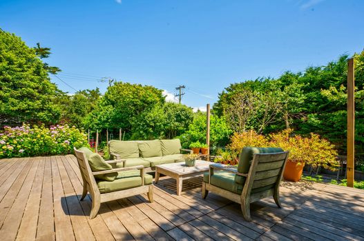 029-467010-58MidwayWalk-3_13463314