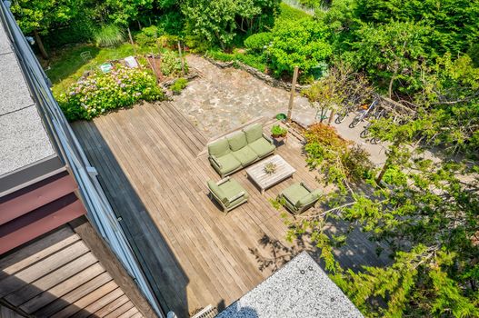 030-467010-58MidwayWalk-30_13463315